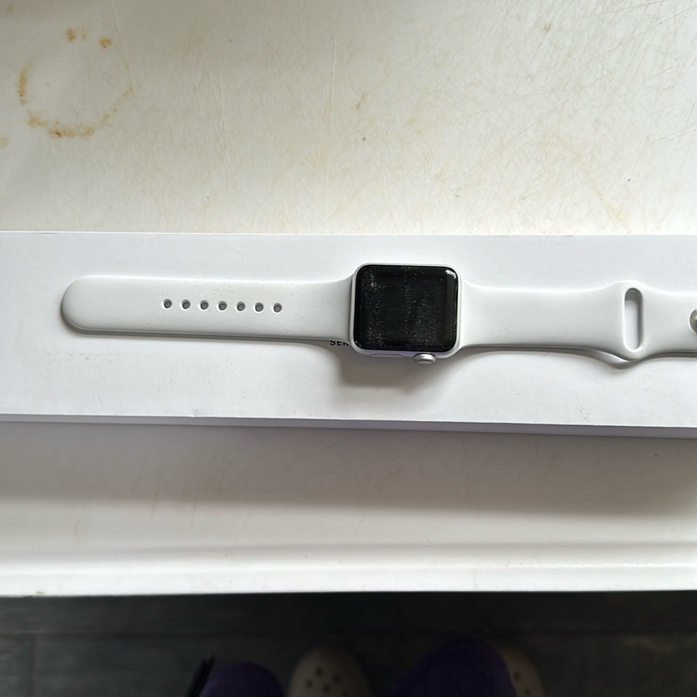 Apple series 3 watch